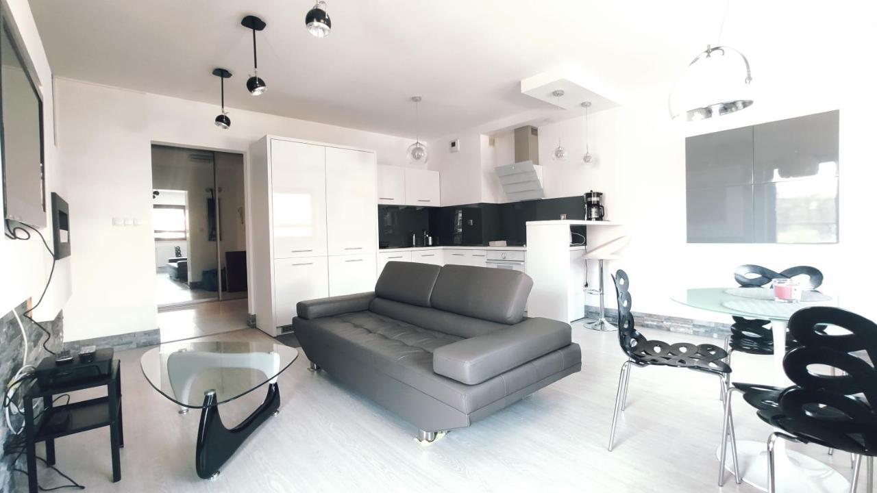 Lokietka 8B By Homeprime Krasków Eksteriør bilde
